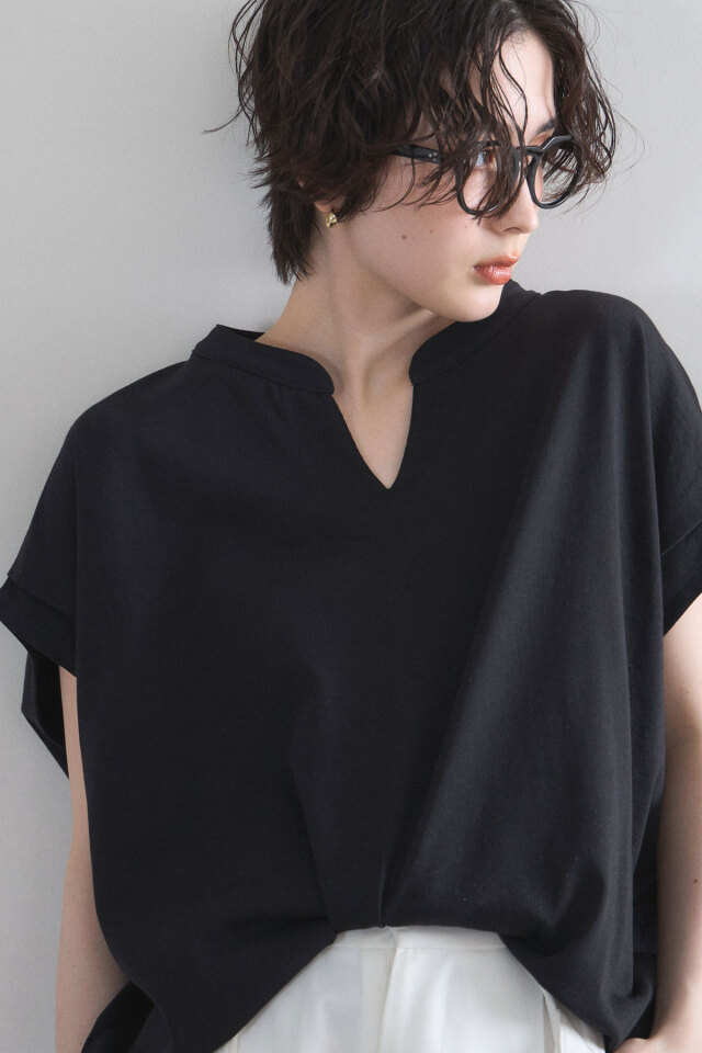 ケーブルニット