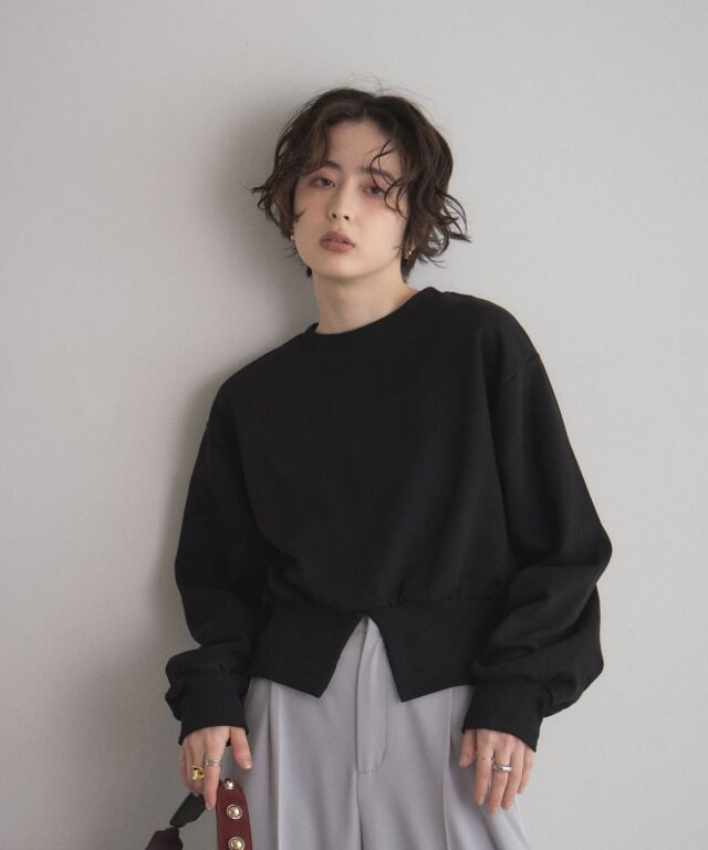 オフィシャルサイト限定】センタースリットスウェット