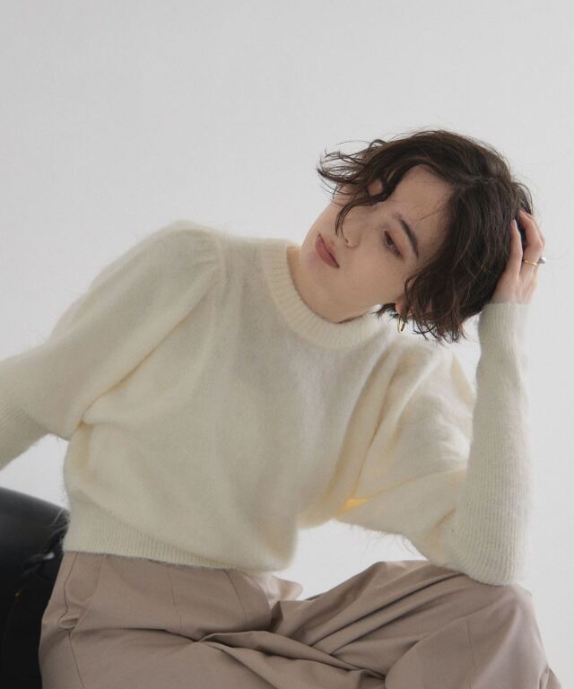 オフィシャルサイト限定】モヘアパフスリーブニット