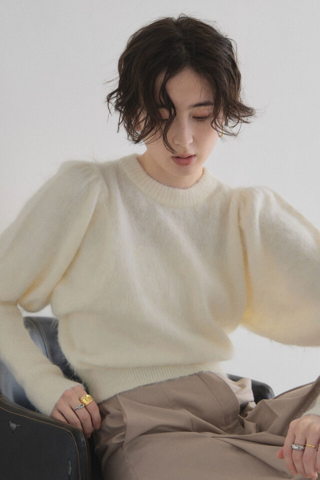 ケーブルニット