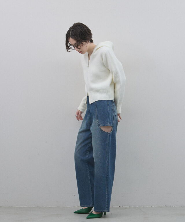 オフィシャルサイト限定】サイドカットデニムストレートパンツ