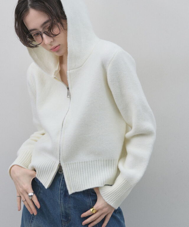 オフィシャルサイト限定】WZIPニットパーカー