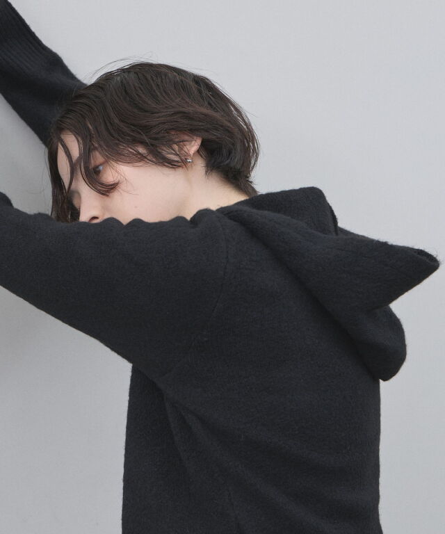 オフィシャルサイト限定】WZIPニットパーカー