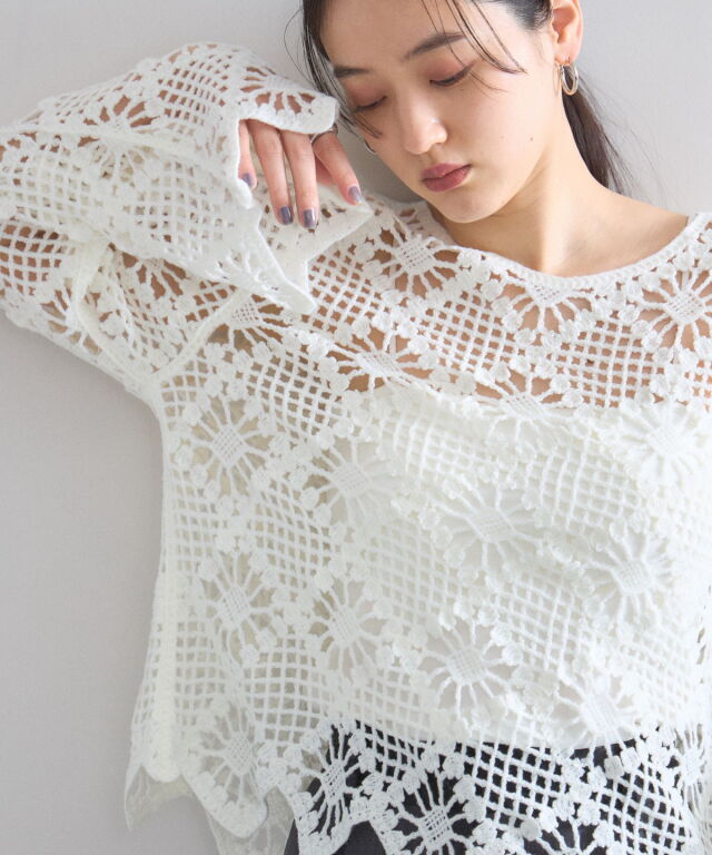 【オフィシャルサイト限定】ダイヤモチーフ透かし編みニット