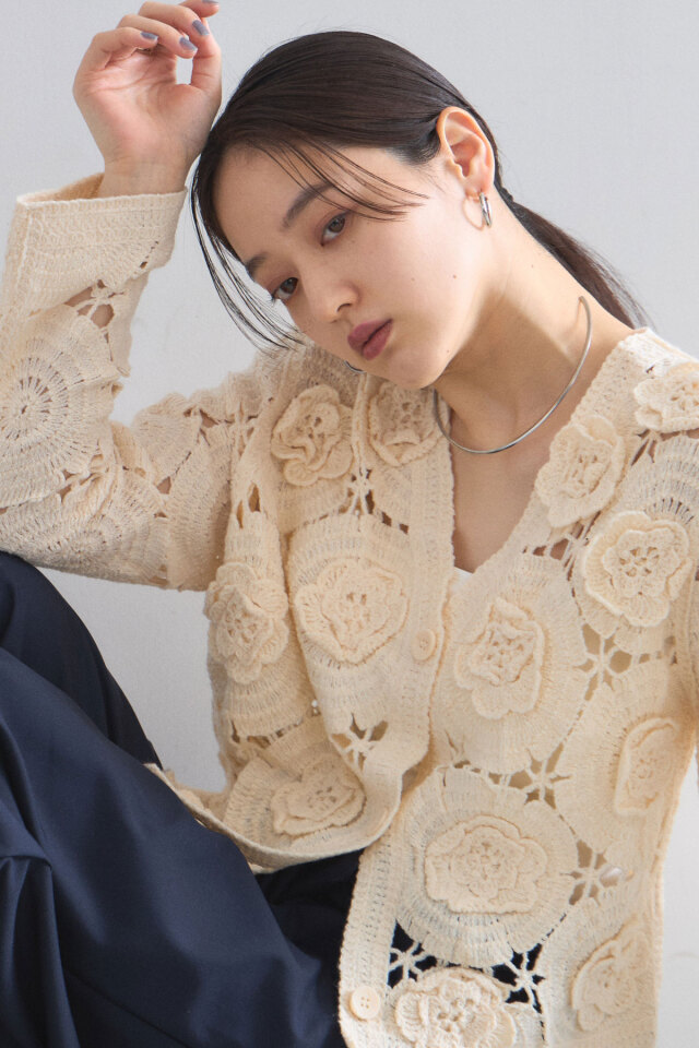 ケーブルニット