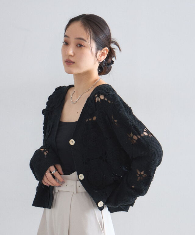 オフィシャルサイト限定】フラワーモチーフ透かし編みカーディガン
