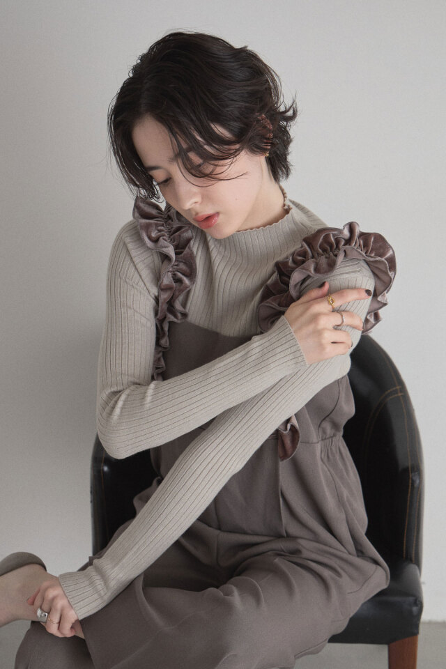 ケーブルニット