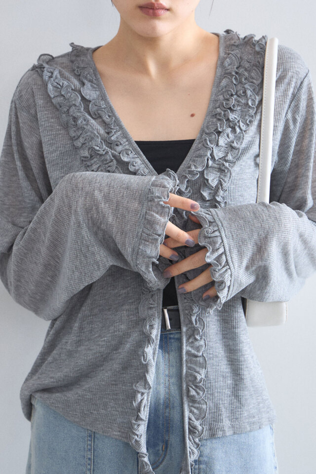 ケーブルニット