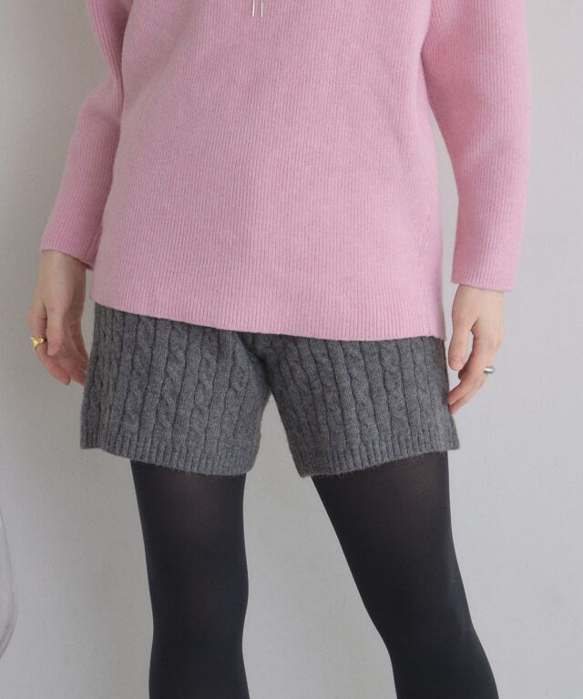 オフィシャルサイト限定】ケーブルニットショートパンツ