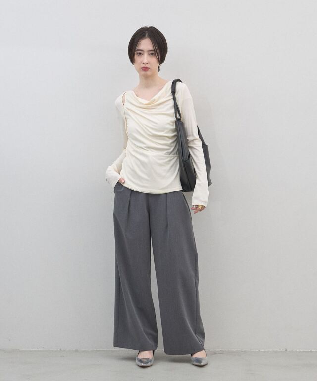 オフィシャルサイト限定】ドレープデザインカットソー
