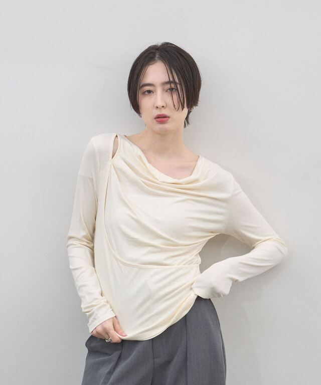 【オフィシャルサイト限定】ドレープデザインカットソー