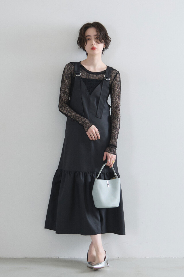 ケーブルニット