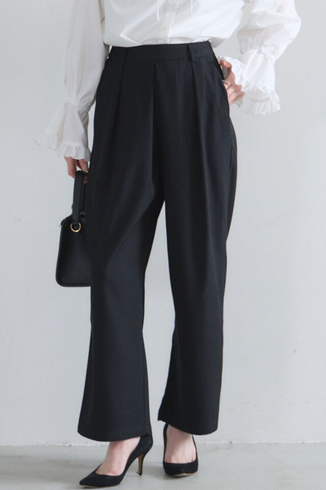 ケーブルニット