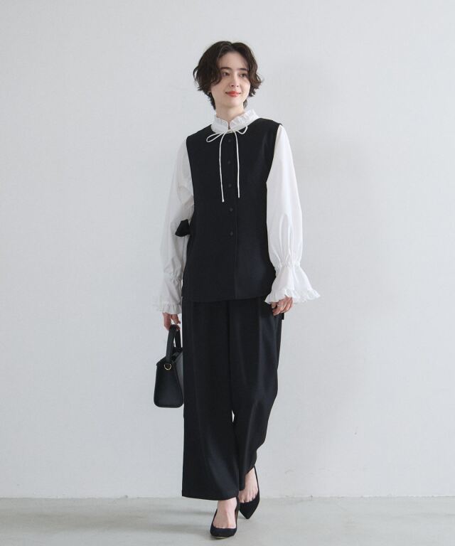 オフィシャルサイト限定】美脚タックパンツ（セットアップ可能）