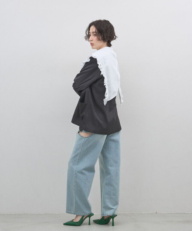 オフィシャルサイト限定】前後2WAYビッグフリルカラーシャツ