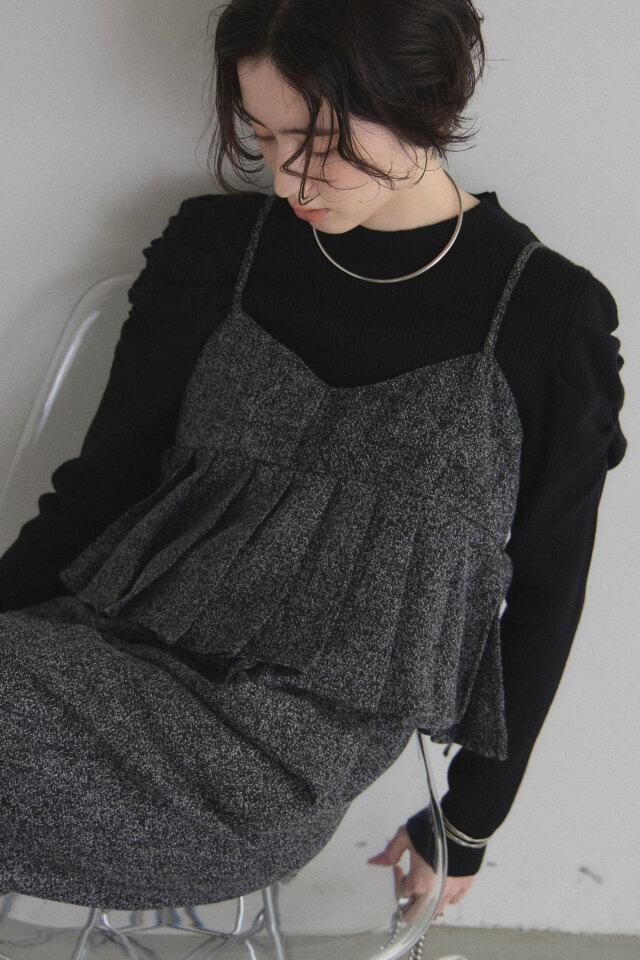 ケーブルニット