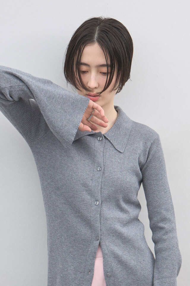 ケーブルニット