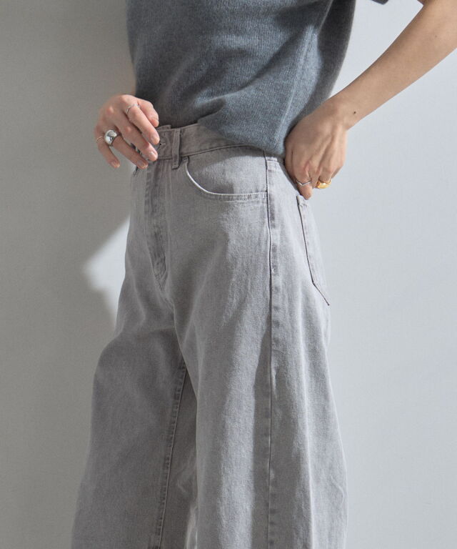 オフィシャルサイト限定】カラーデニムバレルレッグパンツ
