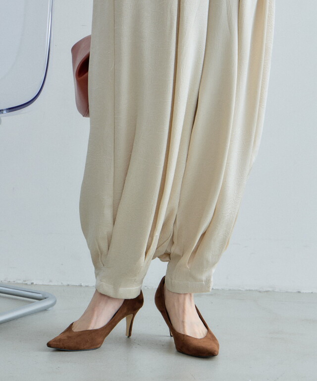 オフィシャルサイト限定】サテンデザインタックイージーパンツ