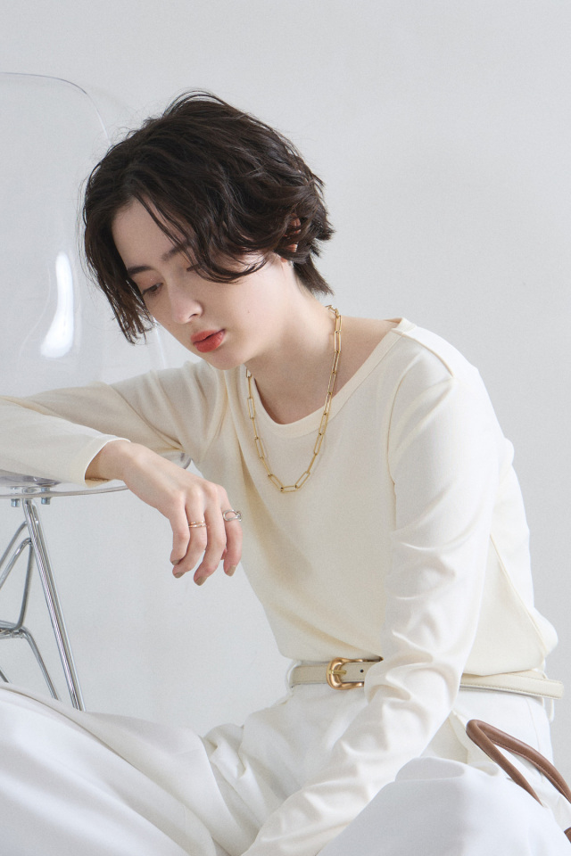 ケーブルニット