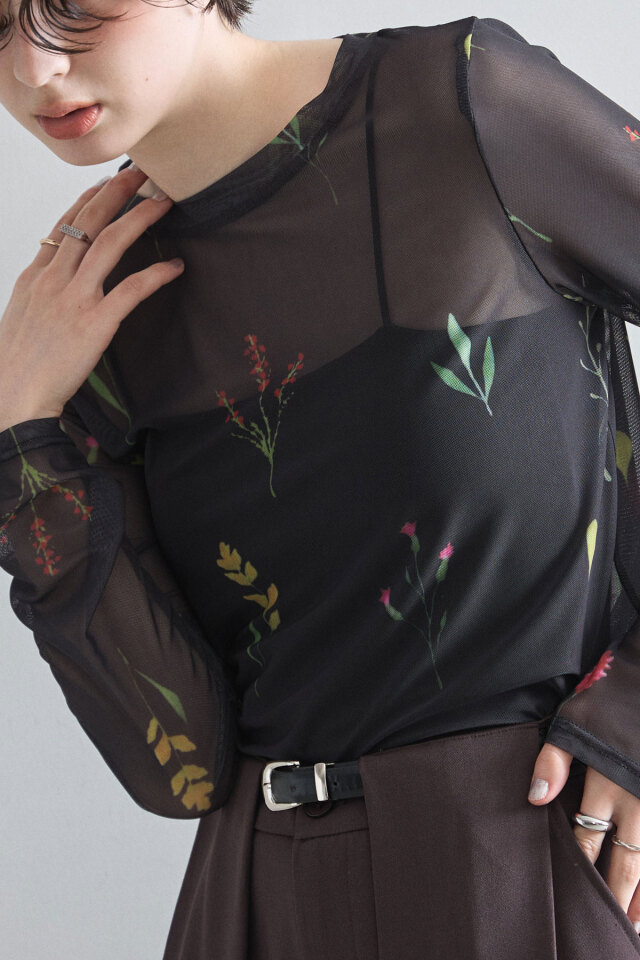 ケーブルニット