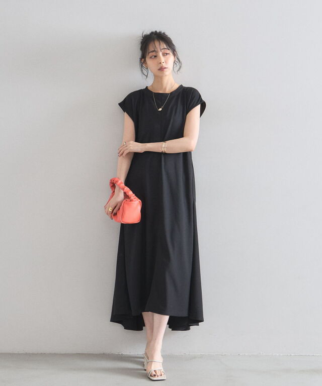 美品 モラビト ロゴ刺繍フレンチスリーブワンピース バンドカラー コットン オフィシャルサイト限定】フレンチスリーブコンフォートワンピース