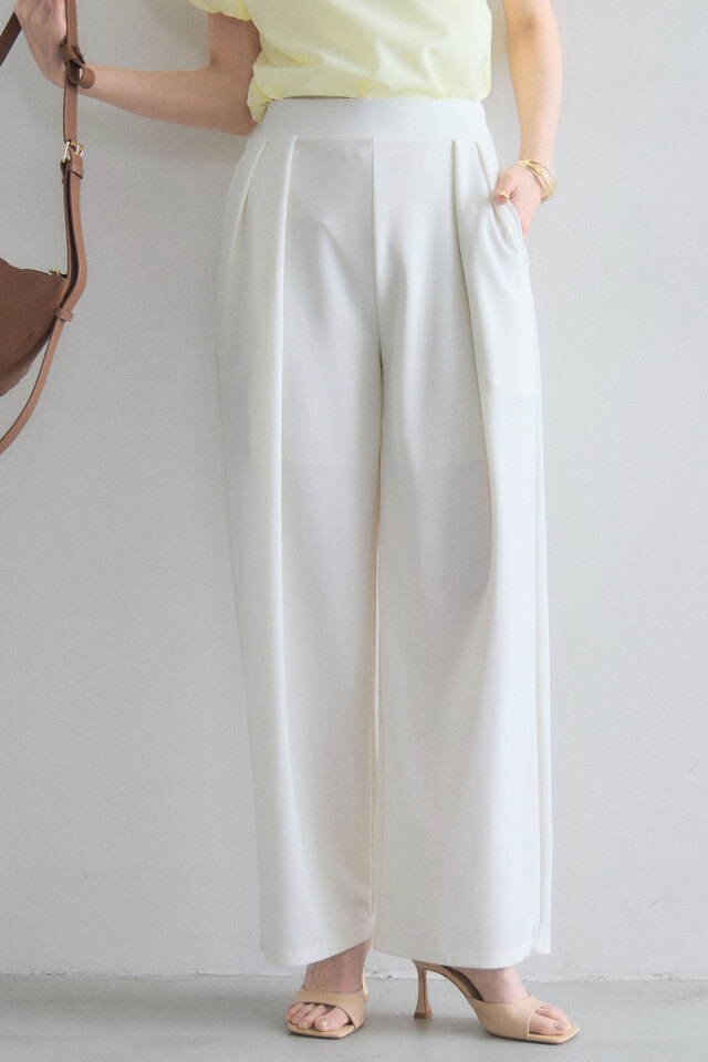 ケーブルニット