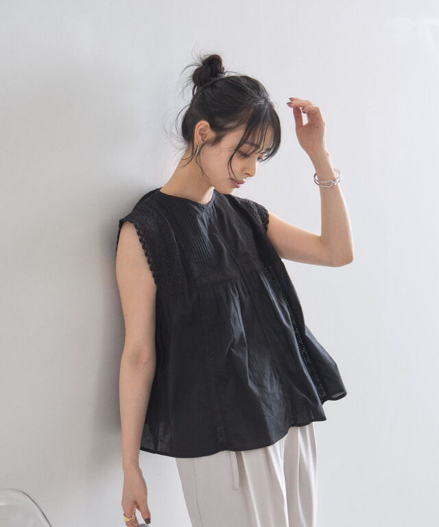 Rideaux en lin/ コットンレース×ピンタックブラウス レース×ピンタックコットンブラウス