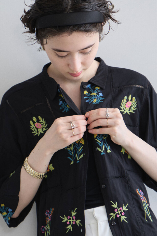 ケーブルニット