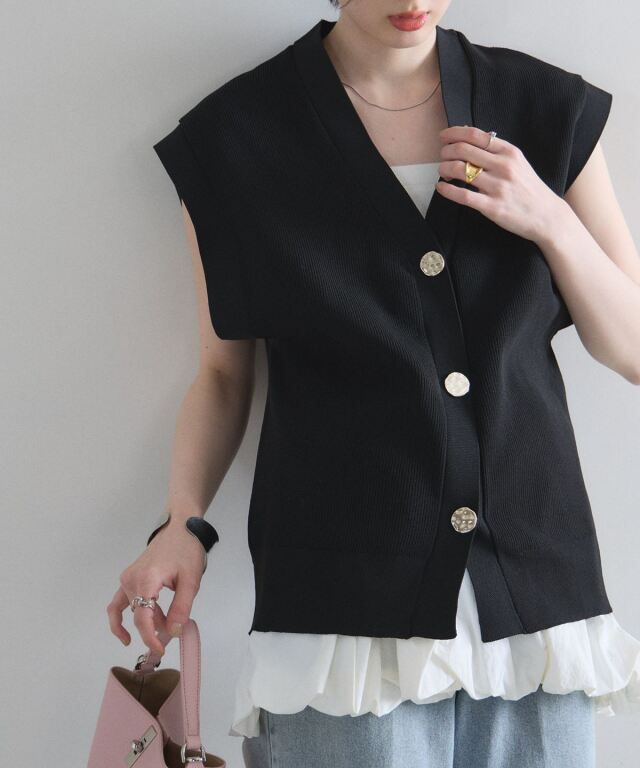 【オフィシャルサイト限定】メタルボタンニットベスト