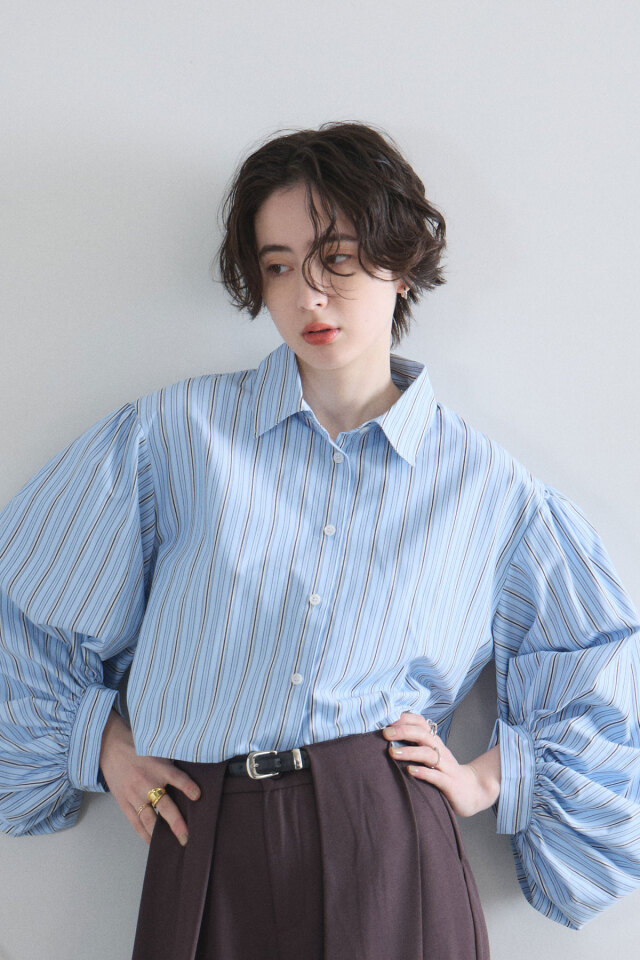 ケーブルニット