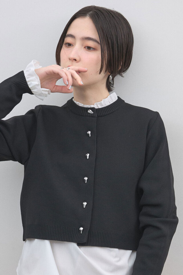 ケーブルニット