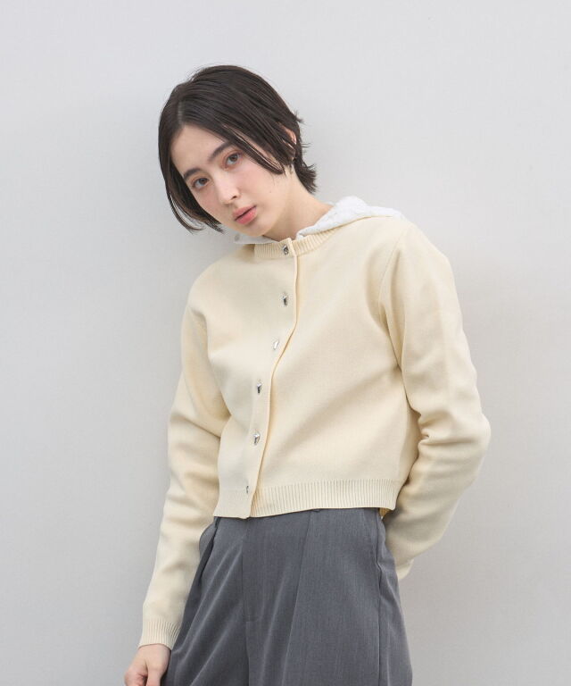 オフィシャルサイト限定】メタルボタンニットカーデ