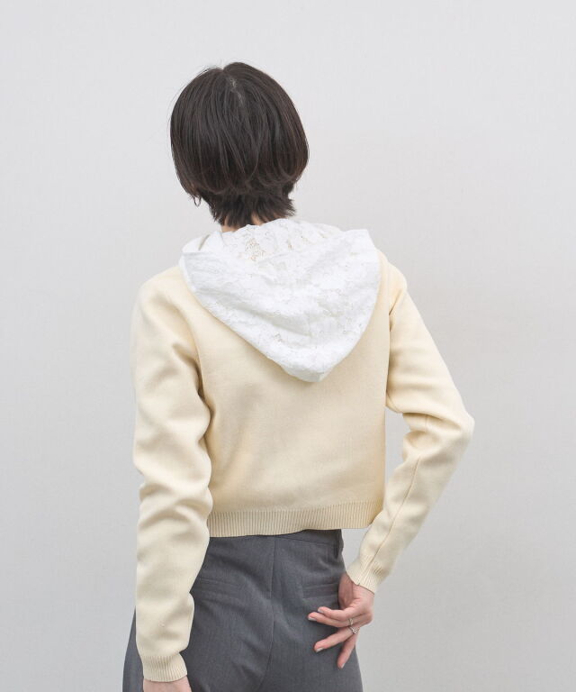 オフィシャルサイト限定】メタルボタンニットカーデ