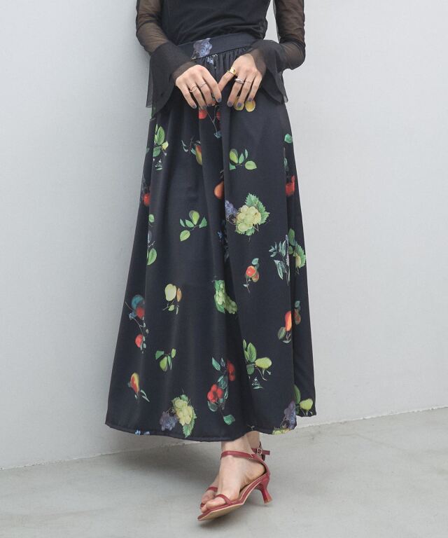 【オフィシャルサイト限定】フルーツプリントギャザースカート