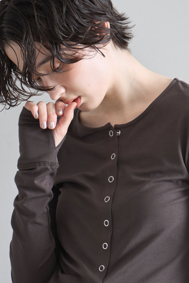 ケーブルニット