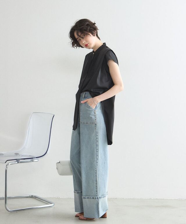 オフィシャルサイト限定】ピンタックブザムバンドカラーシャツ