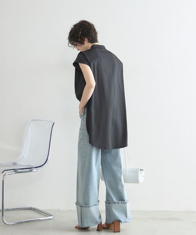 オフィシャルサイト限定】ピンタックブザムバンドカラーシャツ