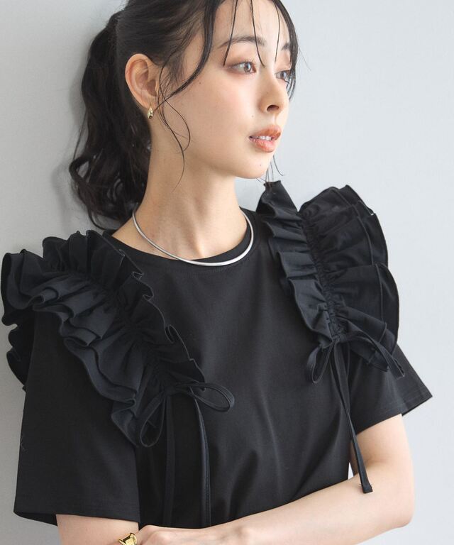 オフィシャルサイト限定】ショルダーフリルデザインTシャツ