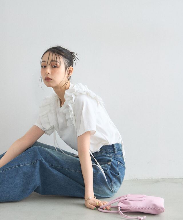 オフィシャルサイト限定】ショルダーフリルデザインTシャツ