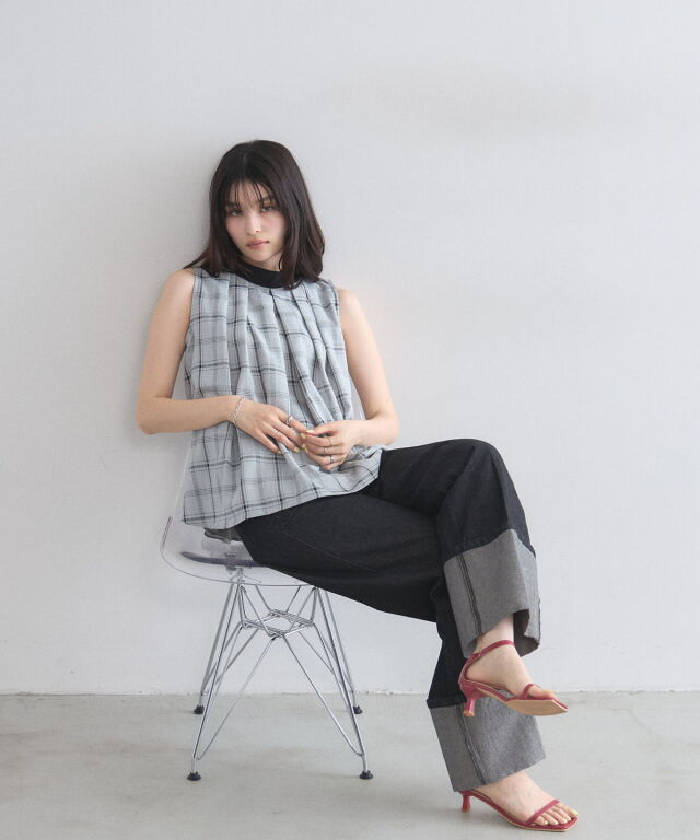 オフィシャルサイト限定】バックリボンチェックブラウス