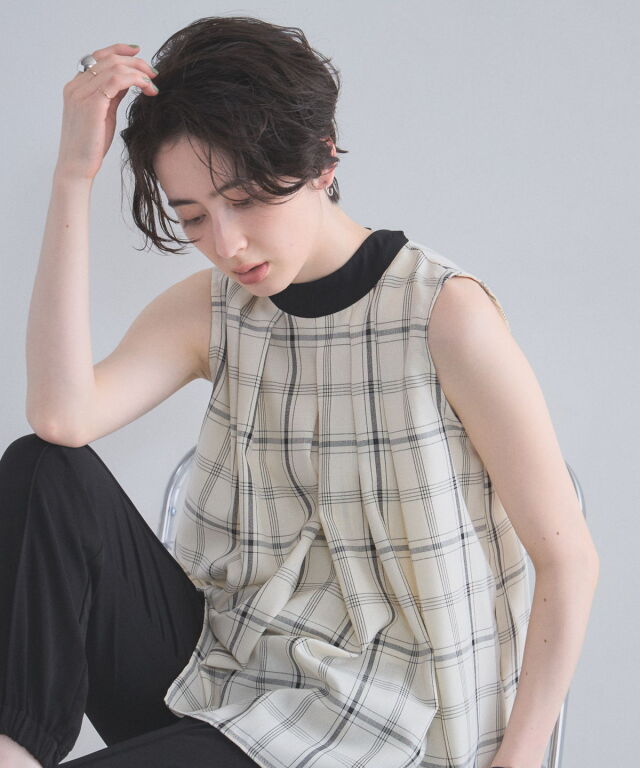 オフィシャルサイト限定】バックリボンチェックブラウス