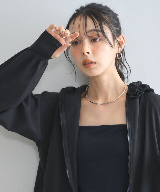 接触冷感・速乾・UVカット・耐塩素・耐水性】フリルフードラッシュガード