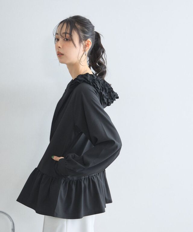【接触冷感・速乾・UVカット・耐塩素・耐水性】フリルフードラッシュガード
