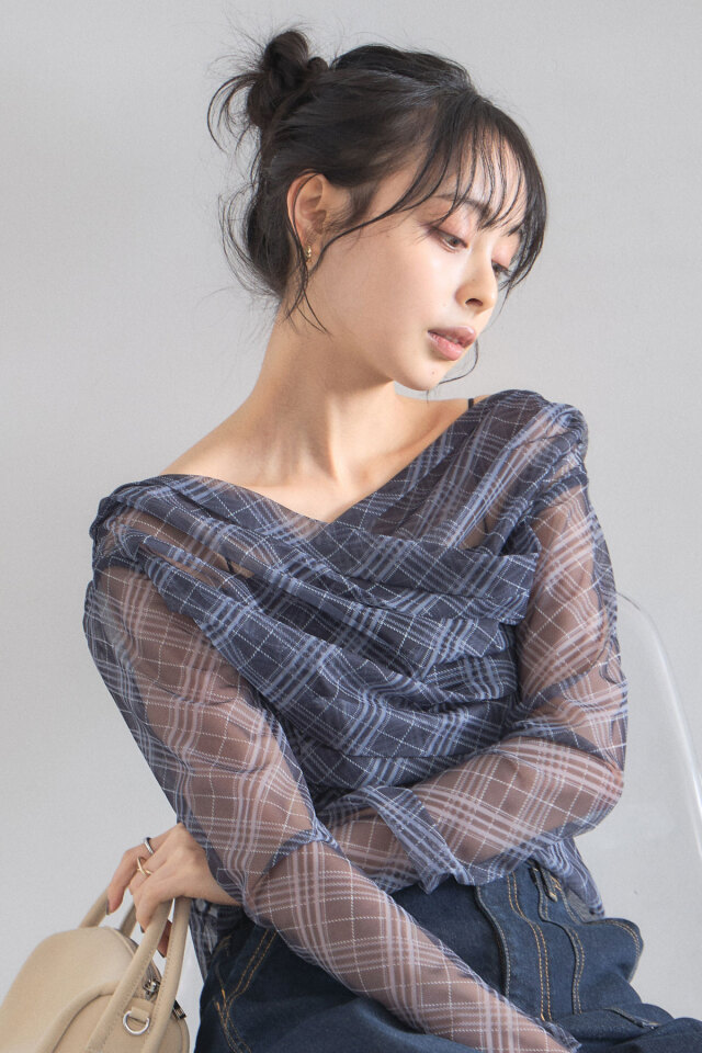 ケーブルニット