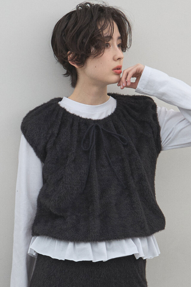 ケーブルニット