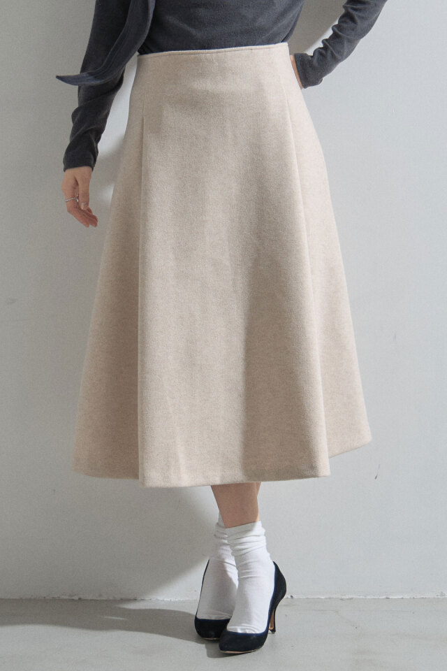 ケーブルニット