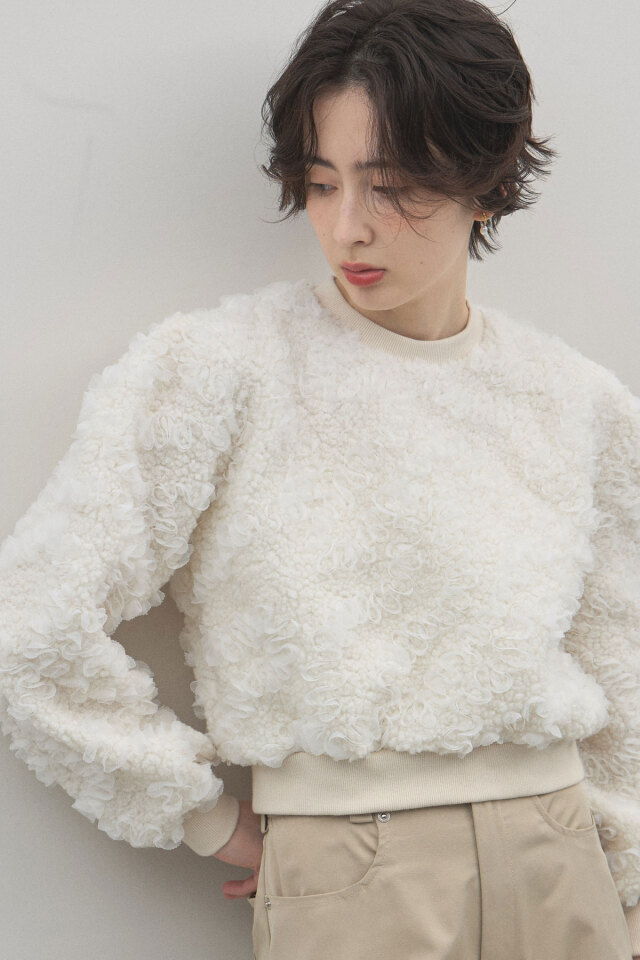 ケーブルニット