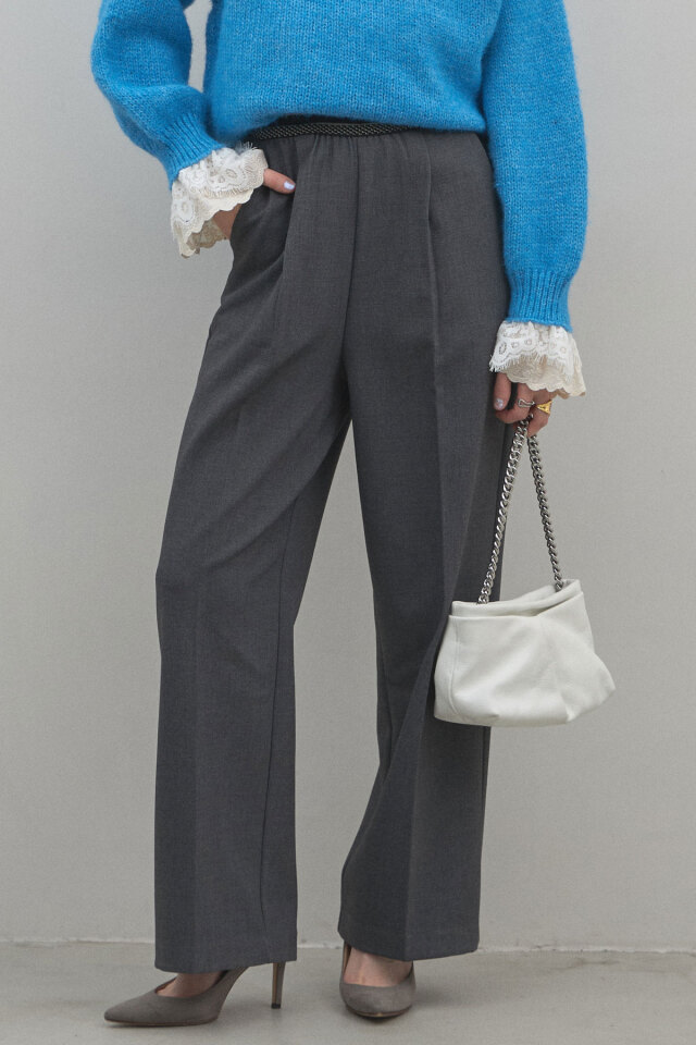 ケーブルニット