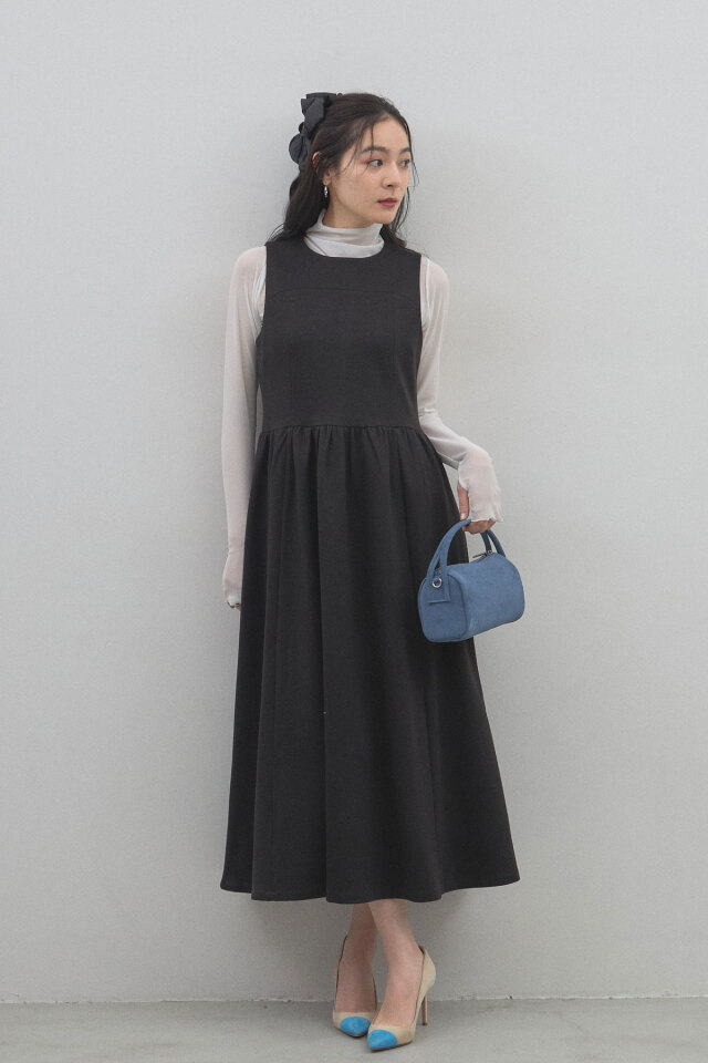 ケーブルニット